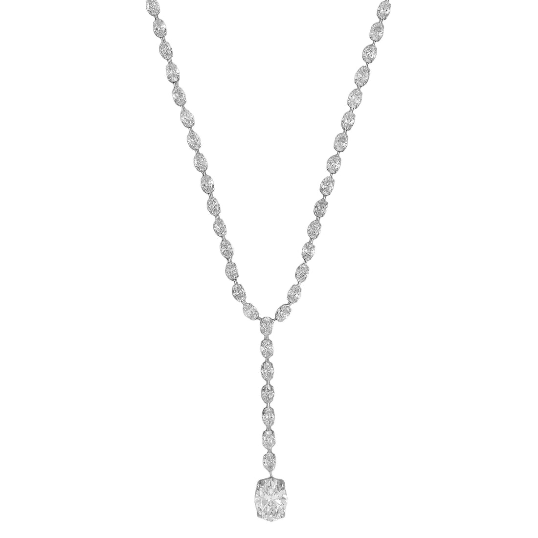 18kt White Gold Lab Diamond Dangling Necklace