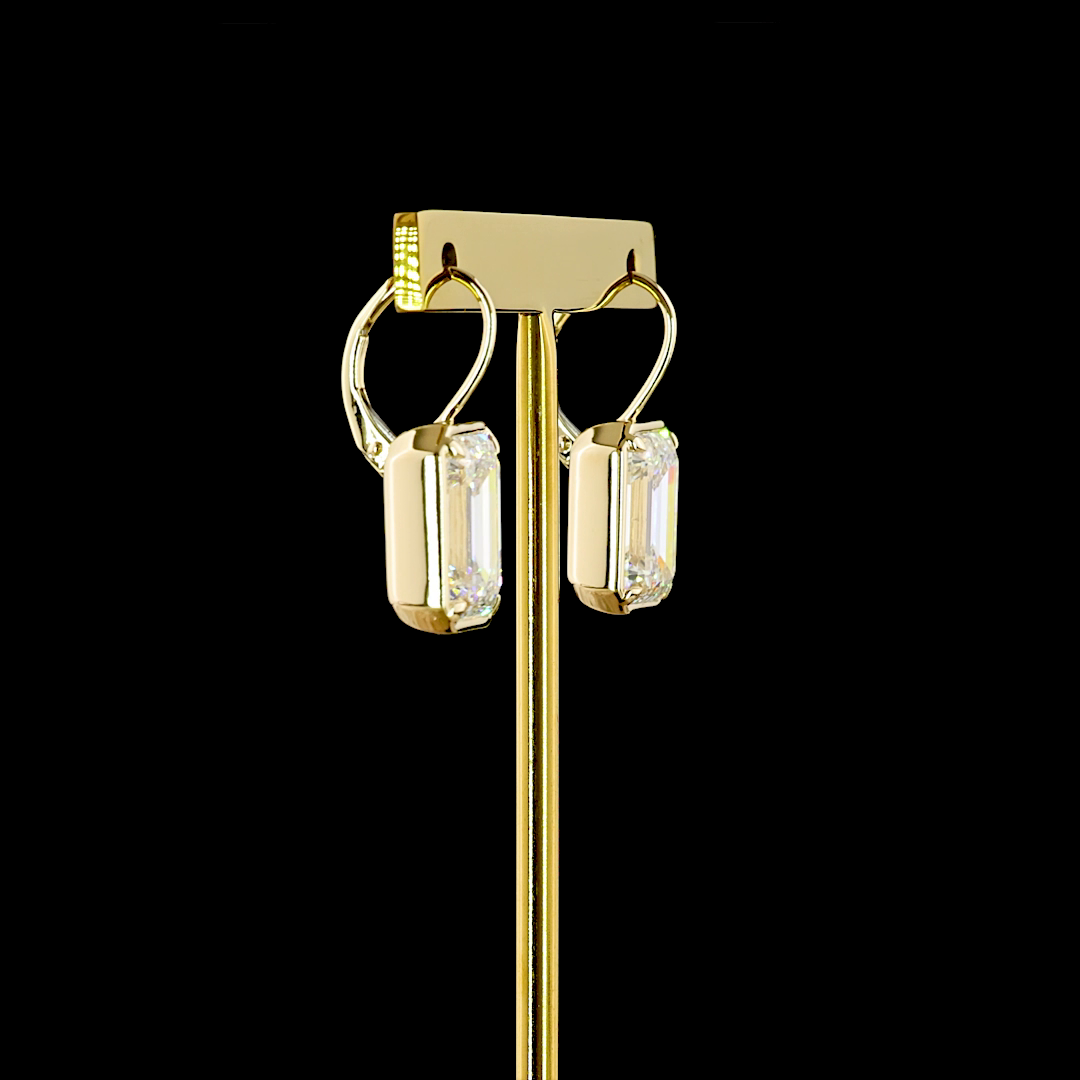14kt Yellow Gold Lab Diamond Earrings