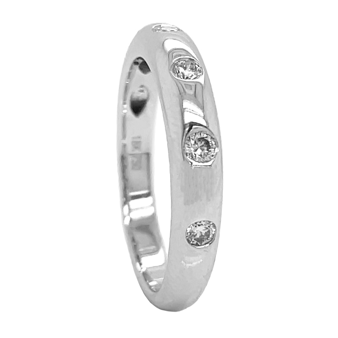 18kt White Gold Diamond Band