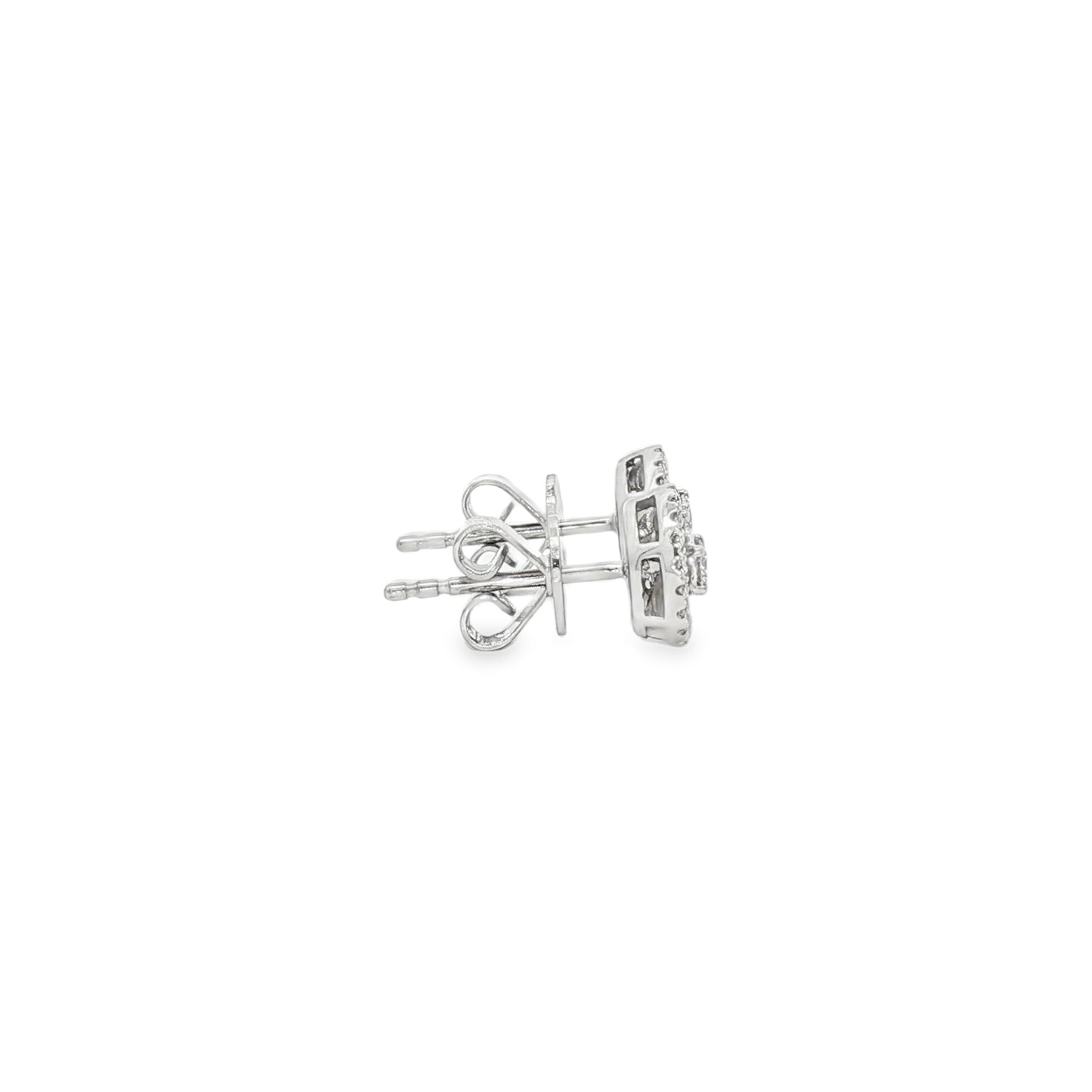 18kt White Gold Diamond Earrings
