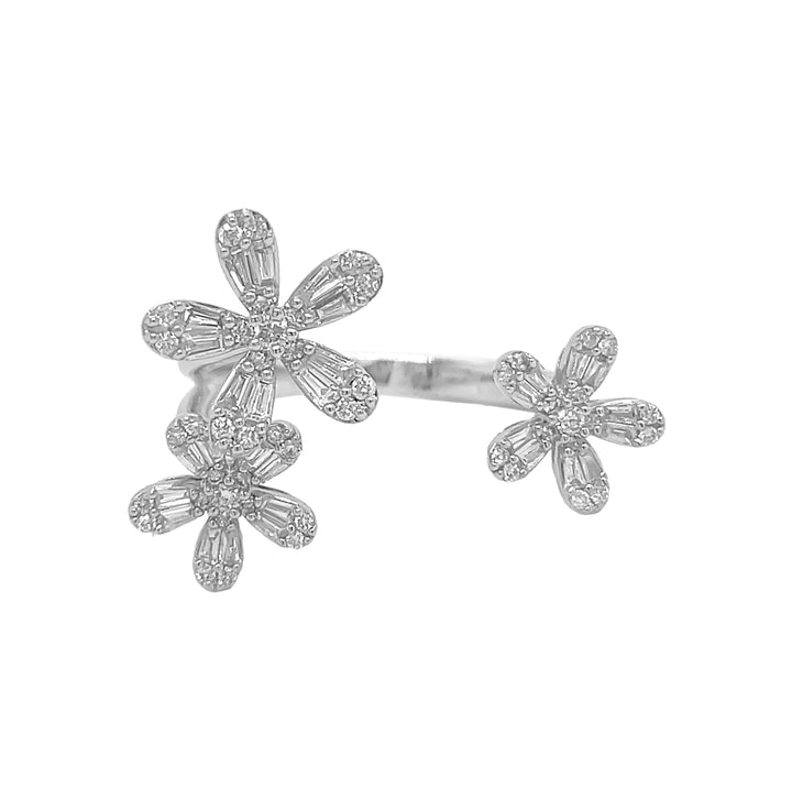 18kt White Gold Diamond Ring