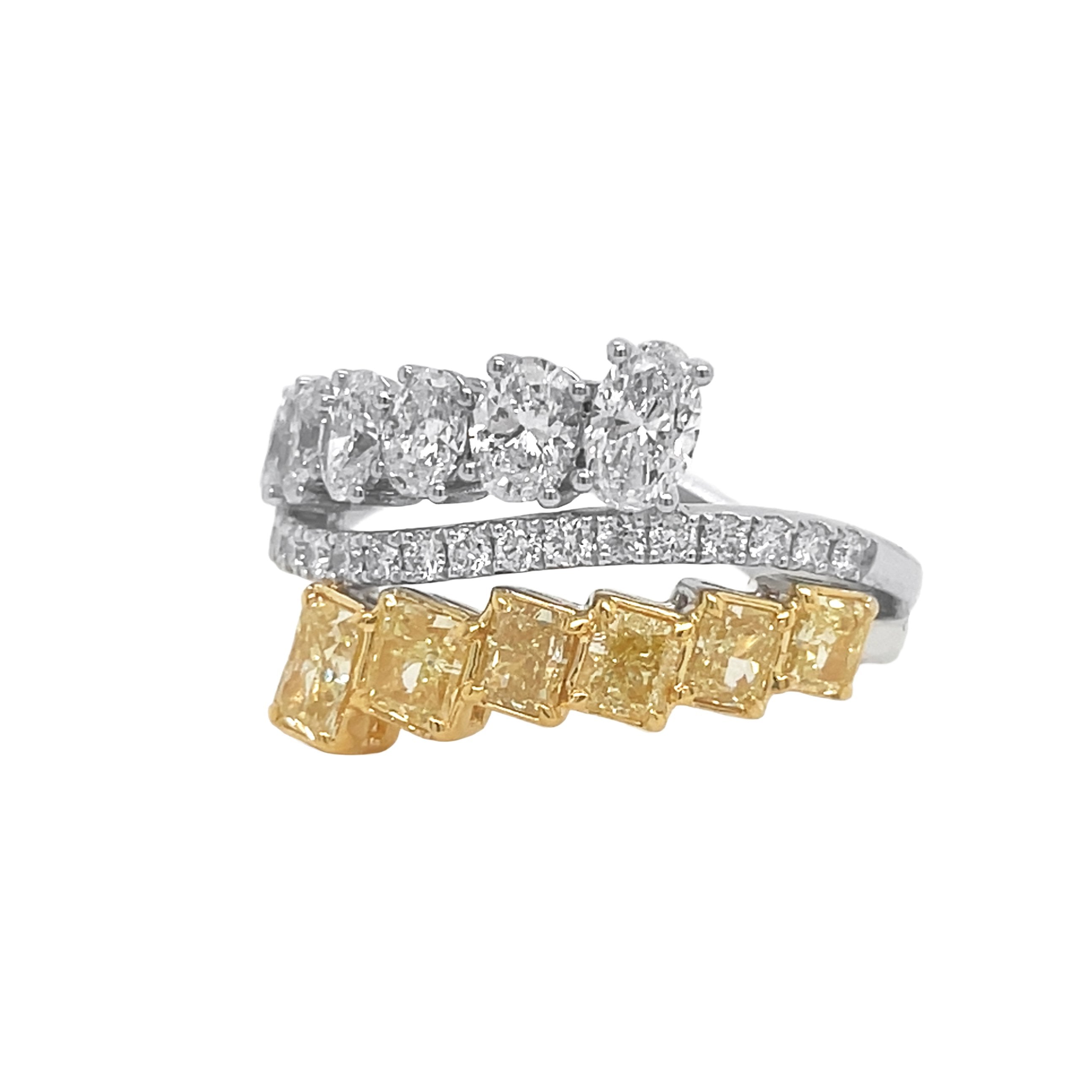 18kt Yellow And White Gold Diamond And Yellow Diamond Ring