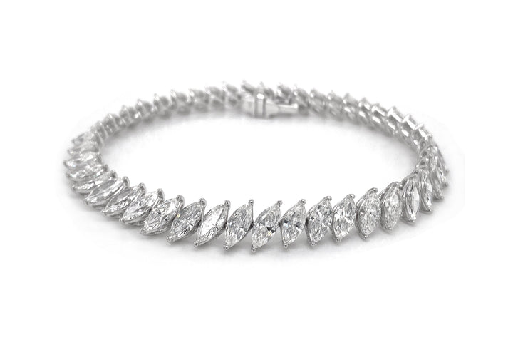 18kt White Gold Diamond Bracelet