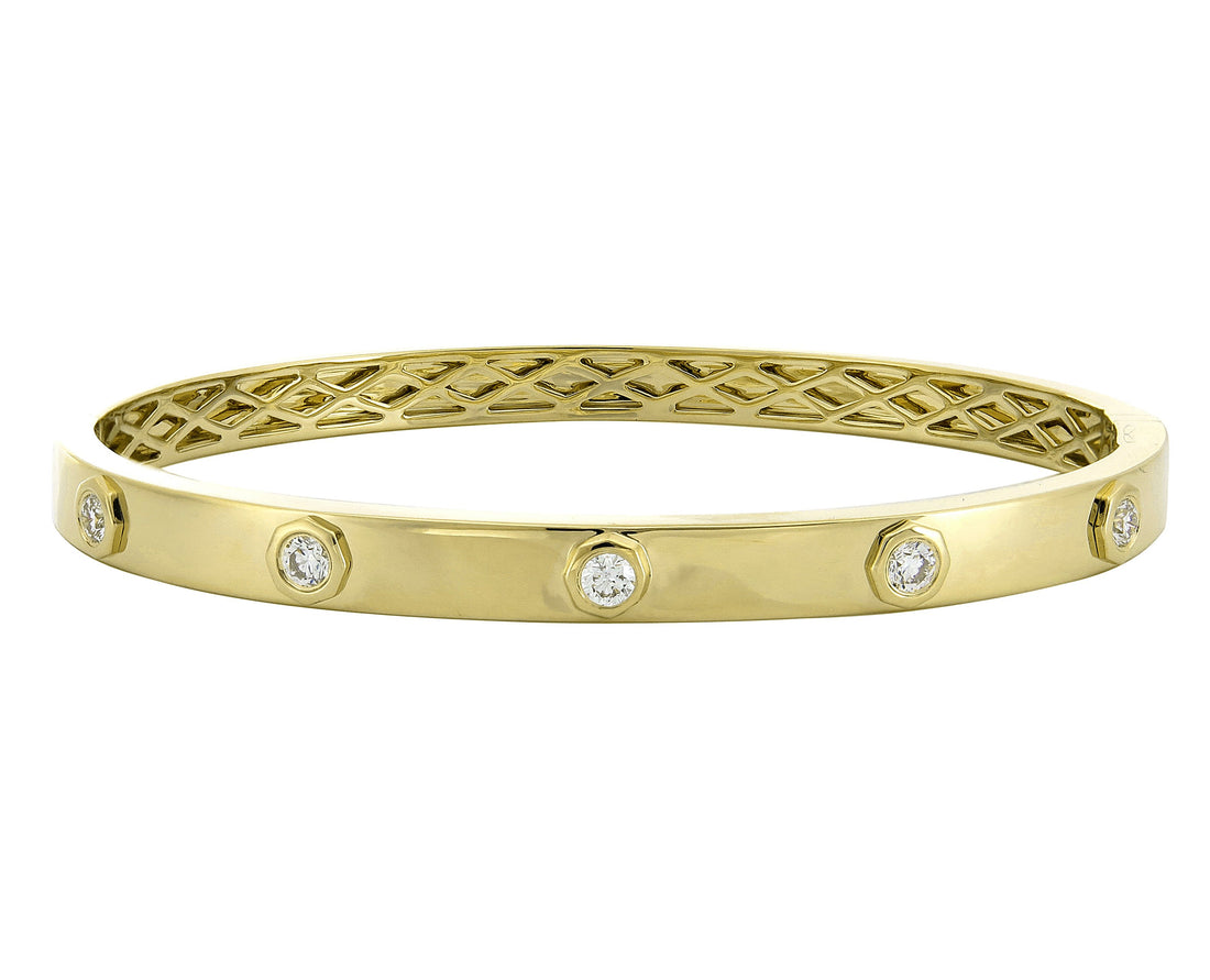 18kt Yellow Gold Diamond Bangle