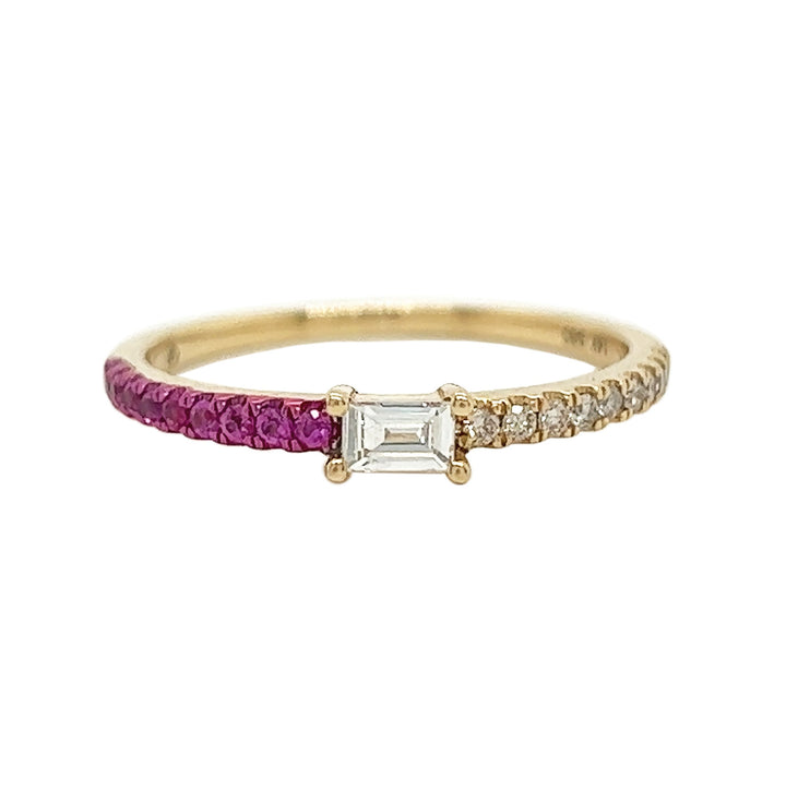 14kt Yellow Gold Diamond and Sapphire Ring