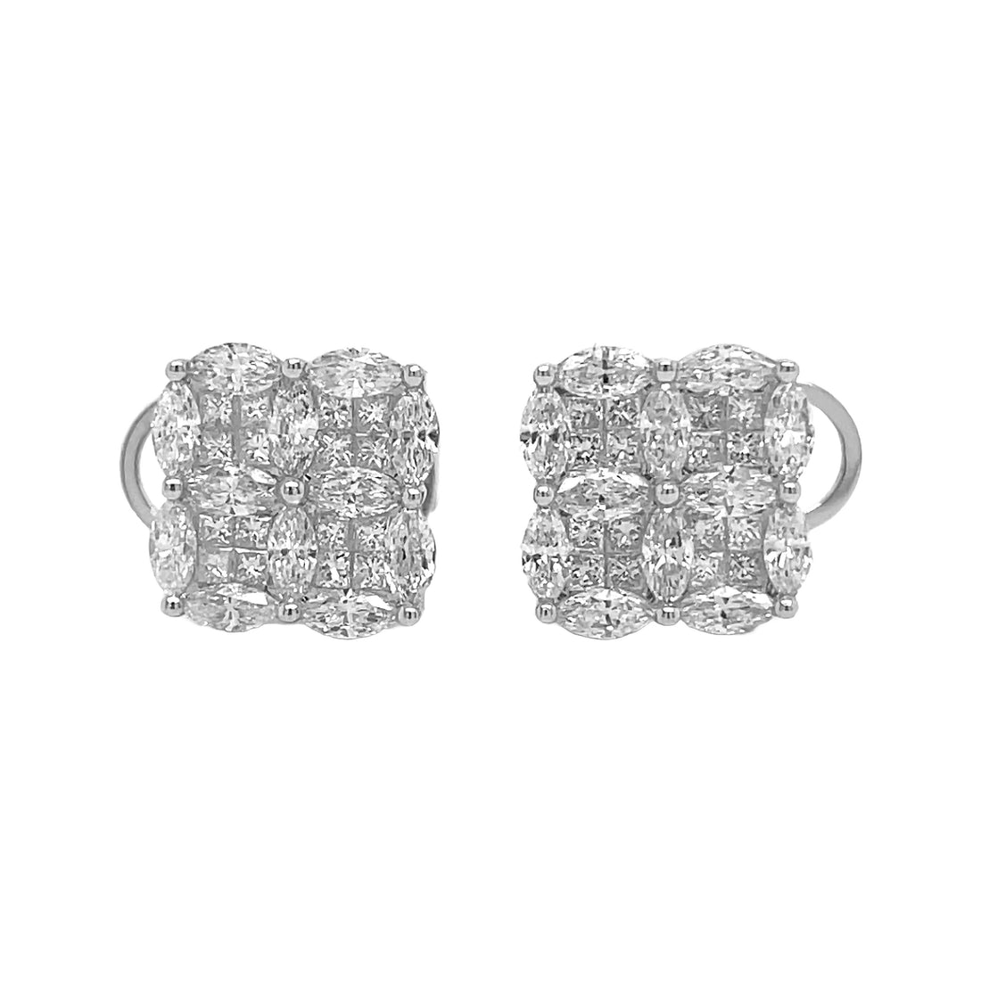 18kt White Gold Diamond Earrings