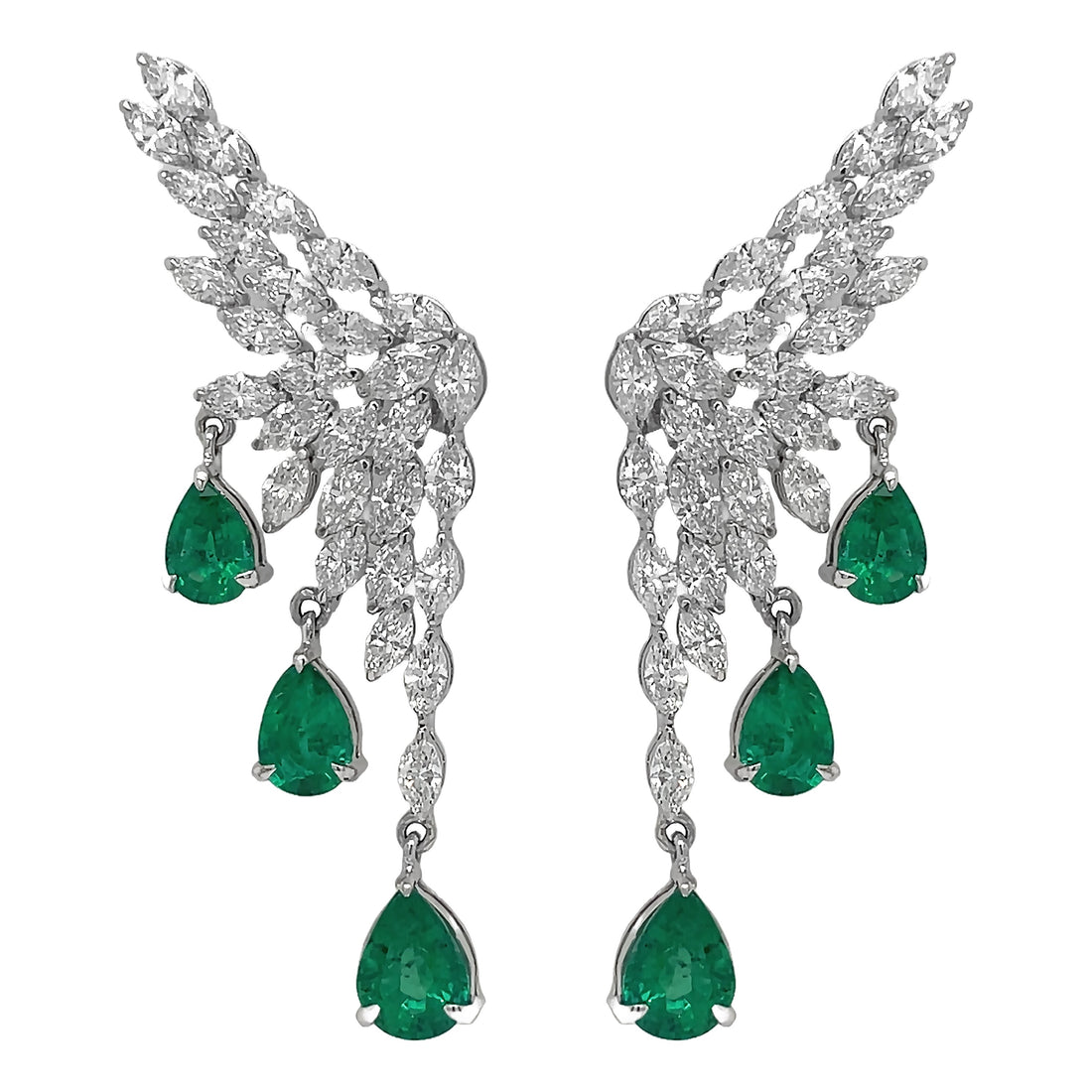 18kt White Gold Diamond and Green Emerald Dangling Earrings