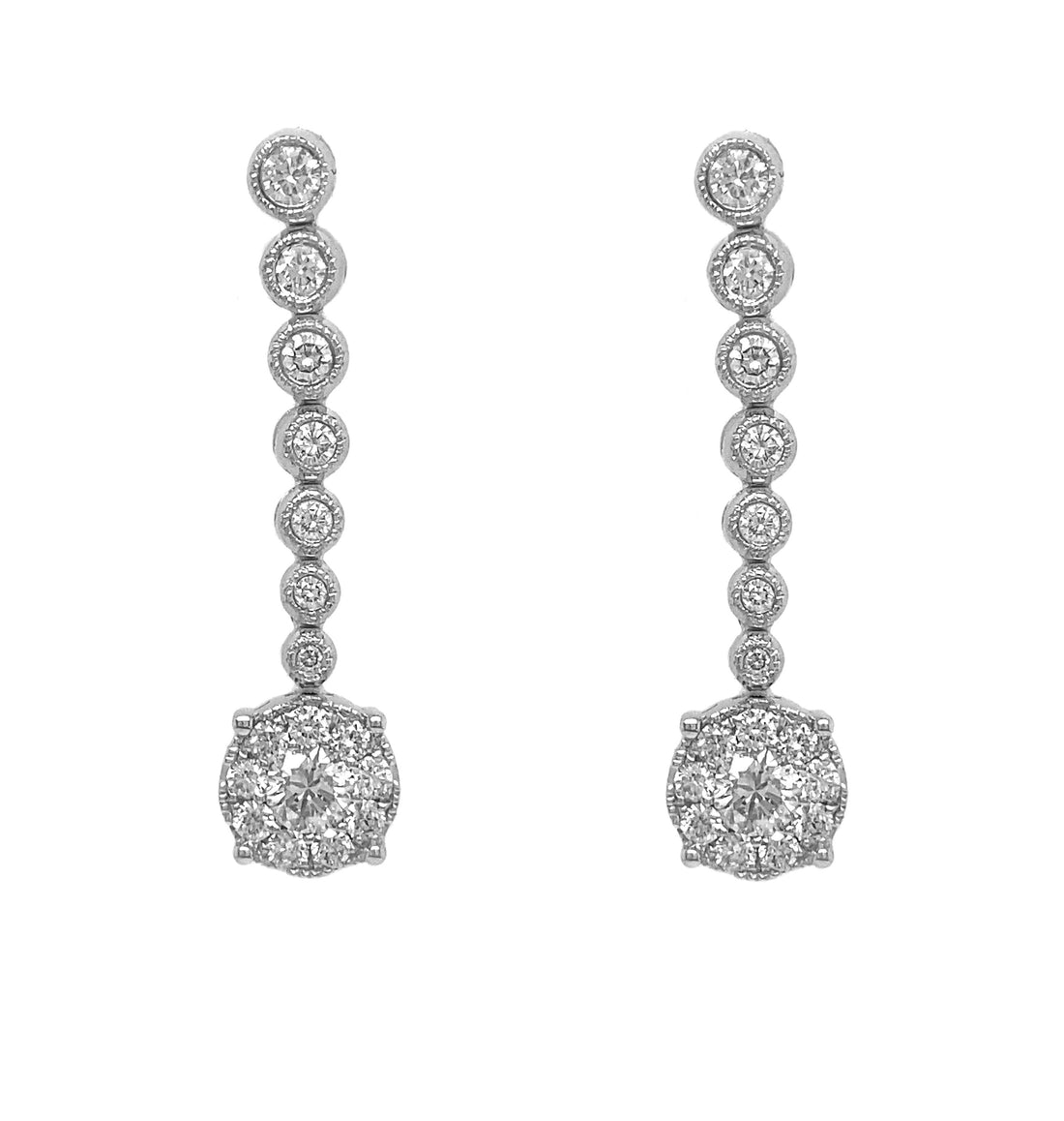 18kt White Gold Diamond Earrings