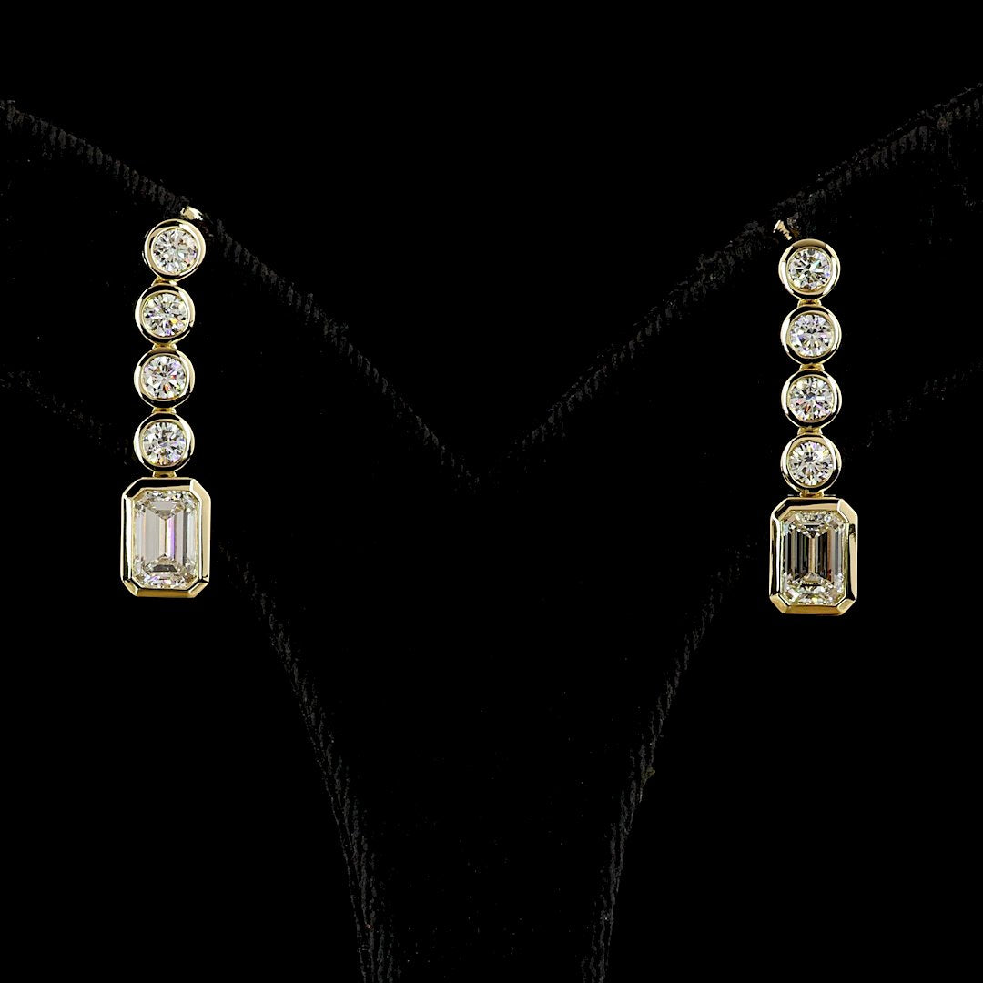 14kt Yellow Gold Lab Diamond Dangling Earrings
