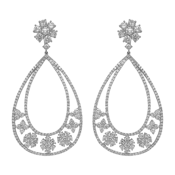 18kt White Gold Diamond Dangling Earrings