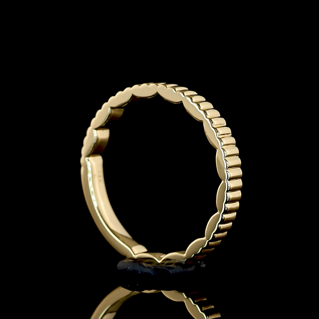 14kt Yellow Gold Band