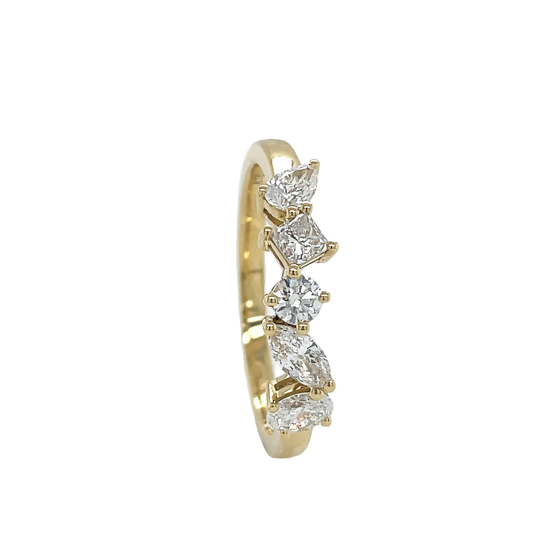 18kt Yellow Gold Diamond Band