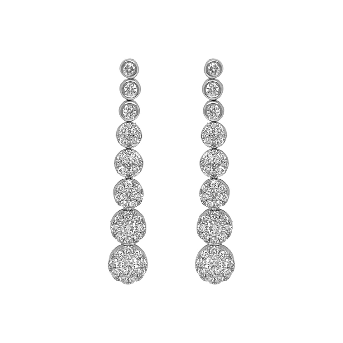 18kt White Gold Diamond Dangling Earrings