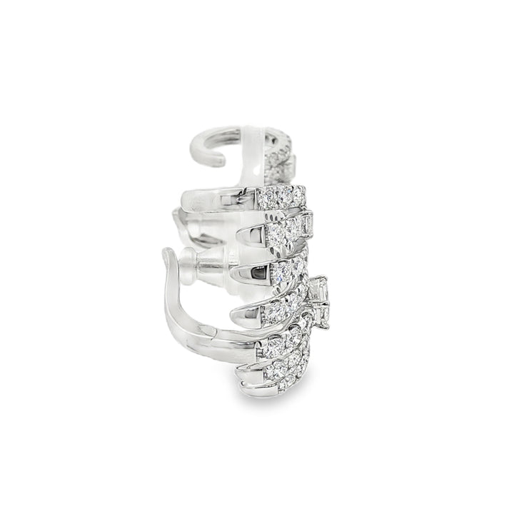 18kt White Gold Diamond Earrings
