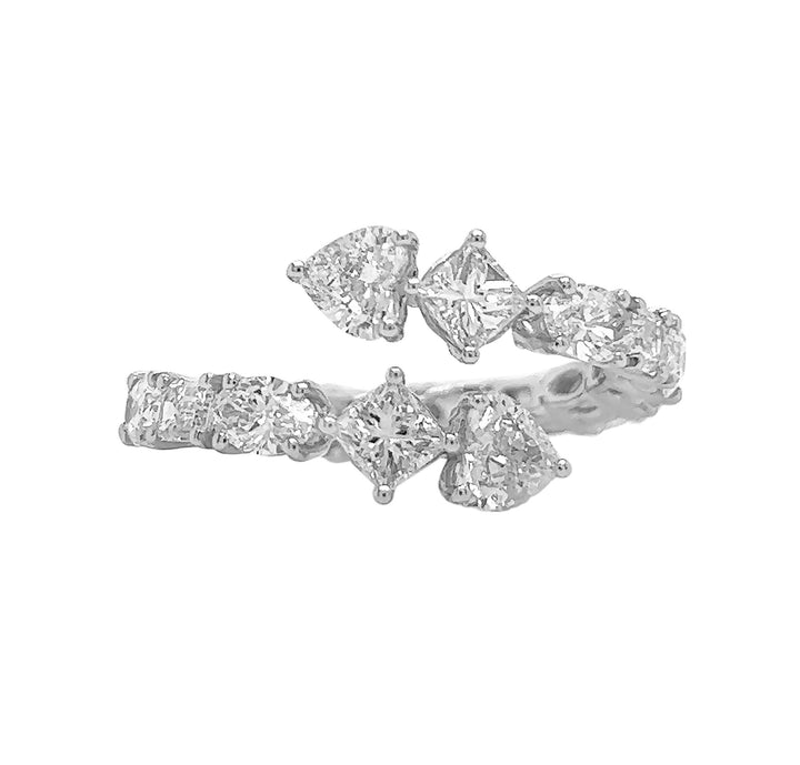 18kt White Gold Diamond Ring