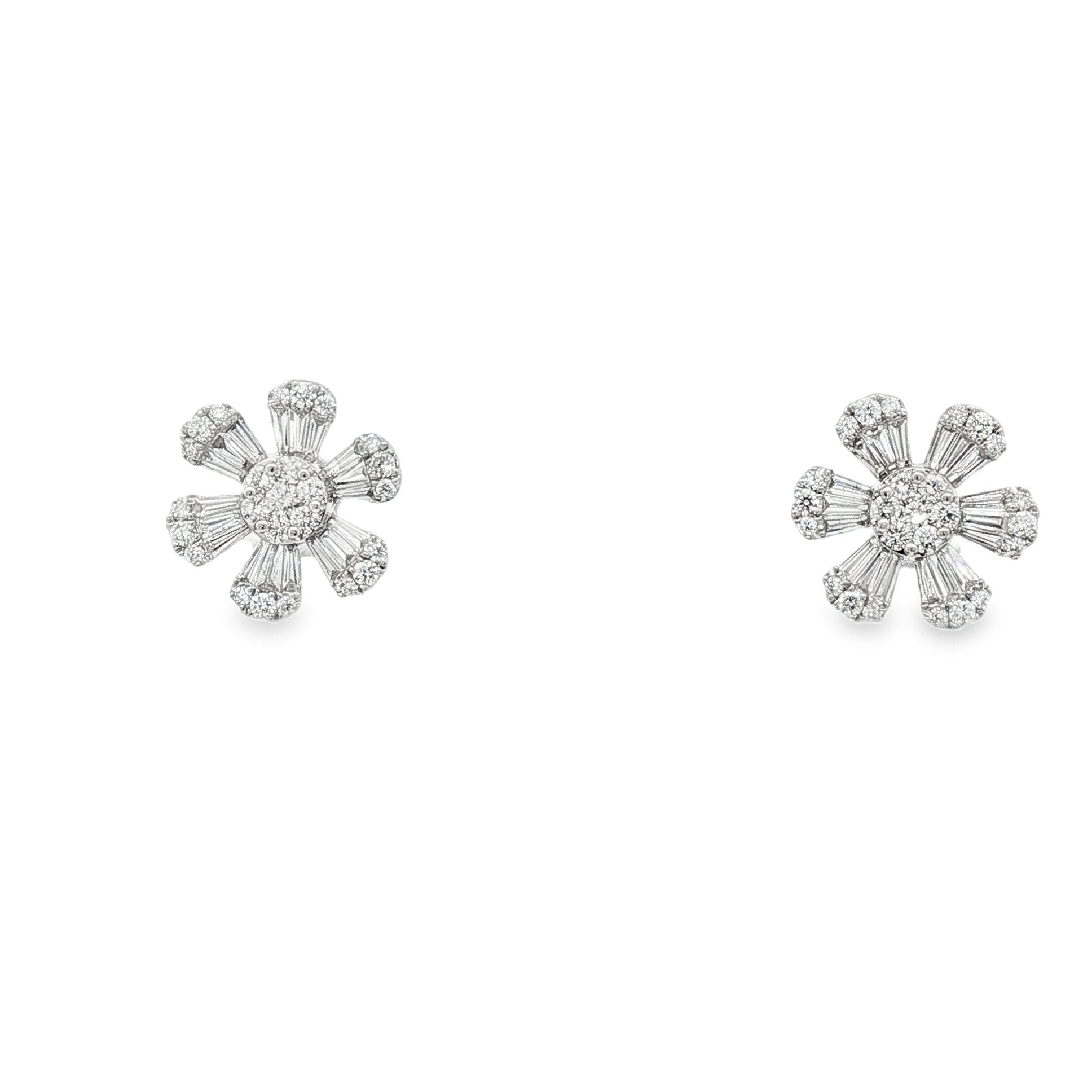 18kt White Gold Diamond Earrings