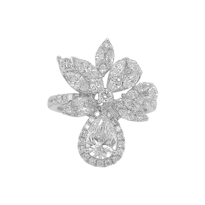 18kt White Gold Diamond Ring