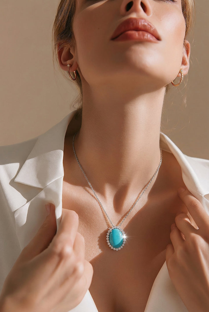 18kt White Gold Diamond Pendant