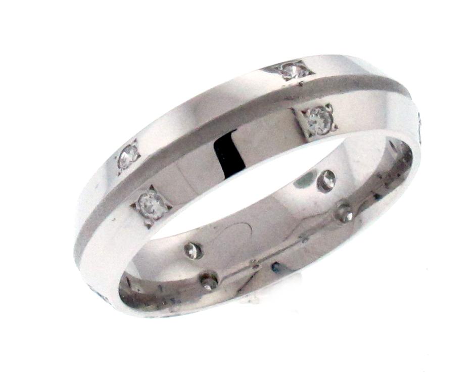 14kt White Gold Diamond Men`s Wedding Band