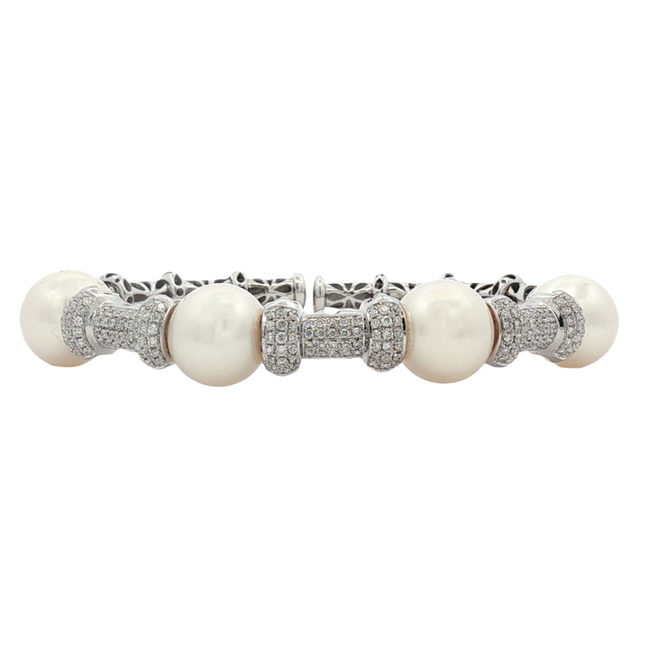 18kt White Gold Diamond And Pearl Bangle