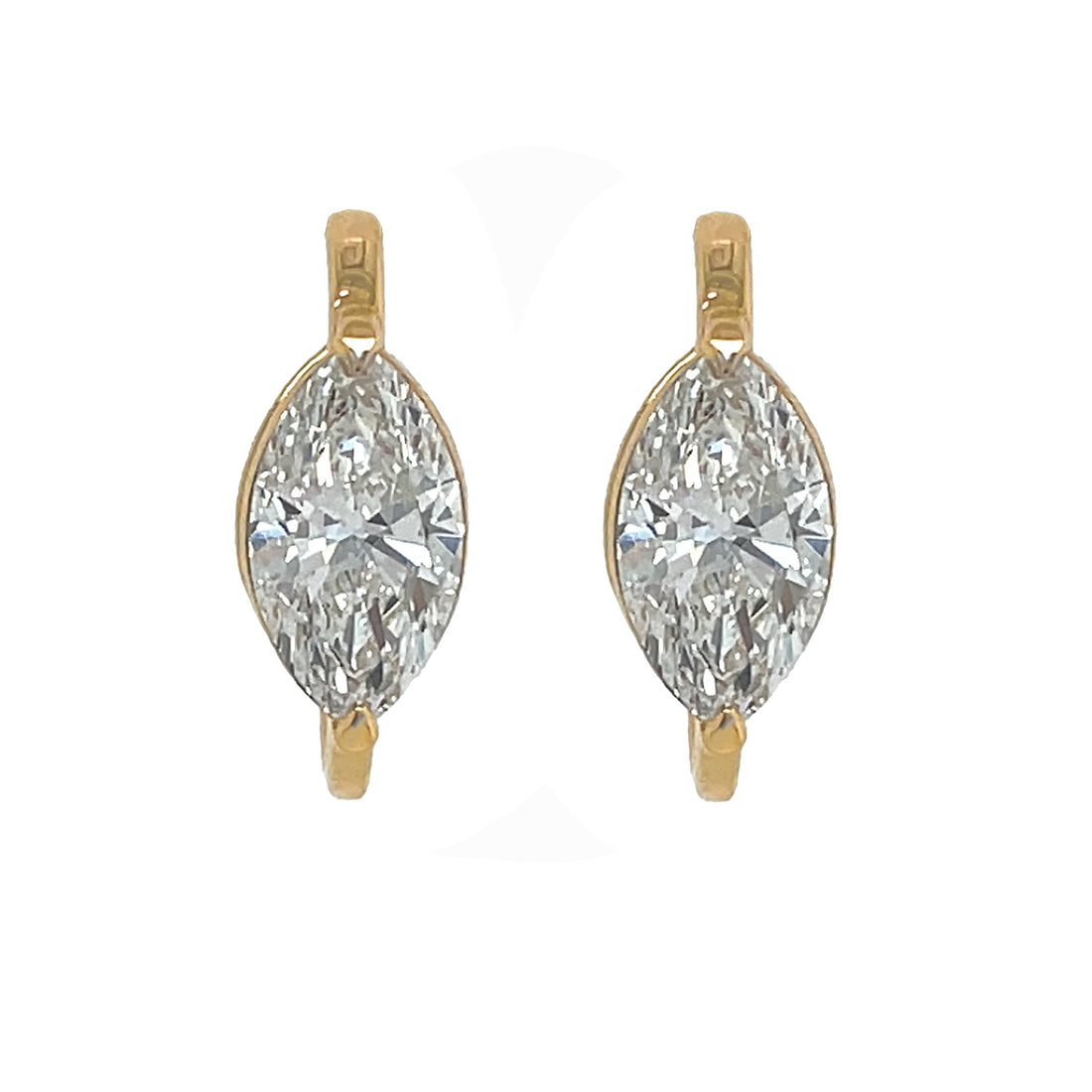 18kt Yellow Gold Diamond Earrings