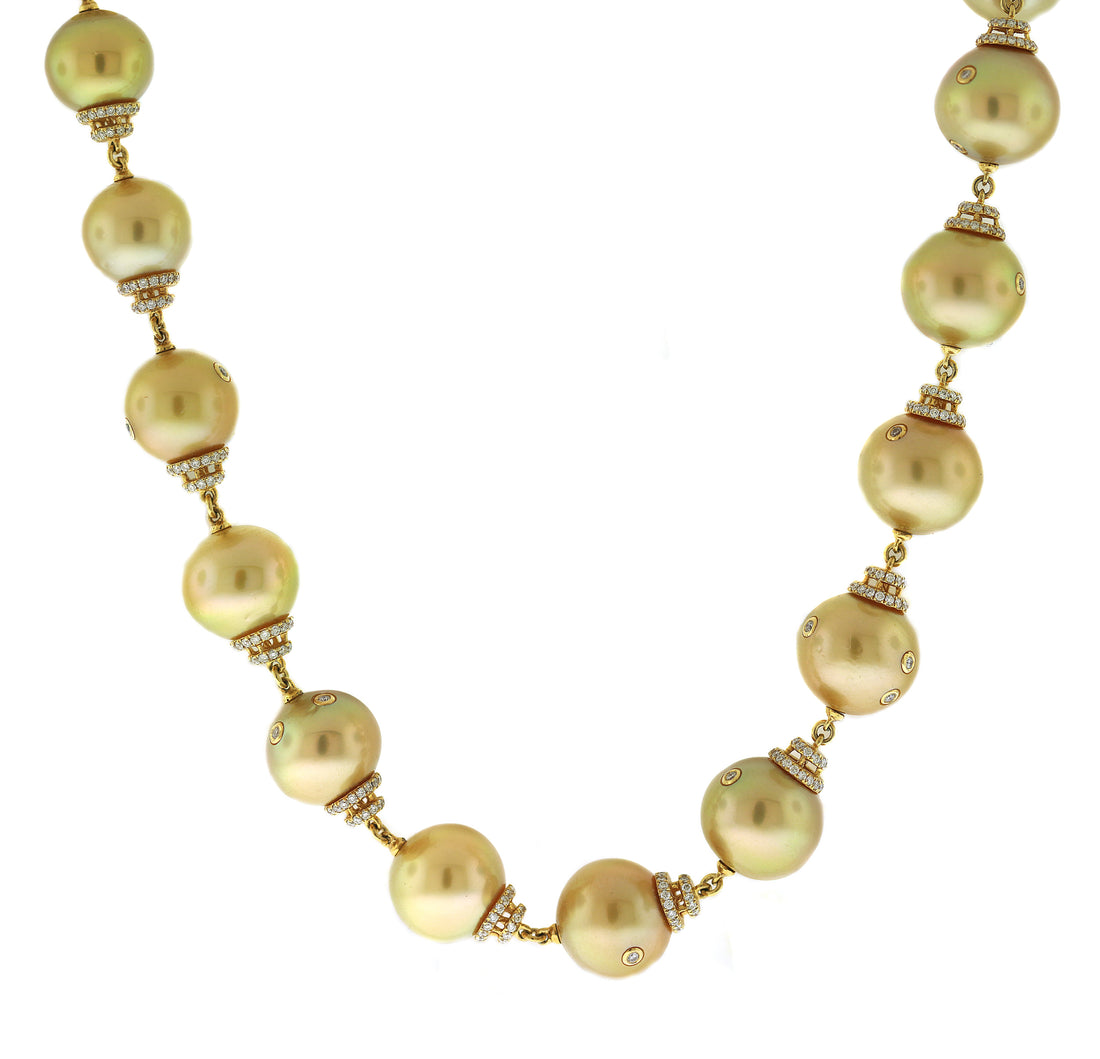 18kt Yellow Gold Diamond and Pearl Necklace