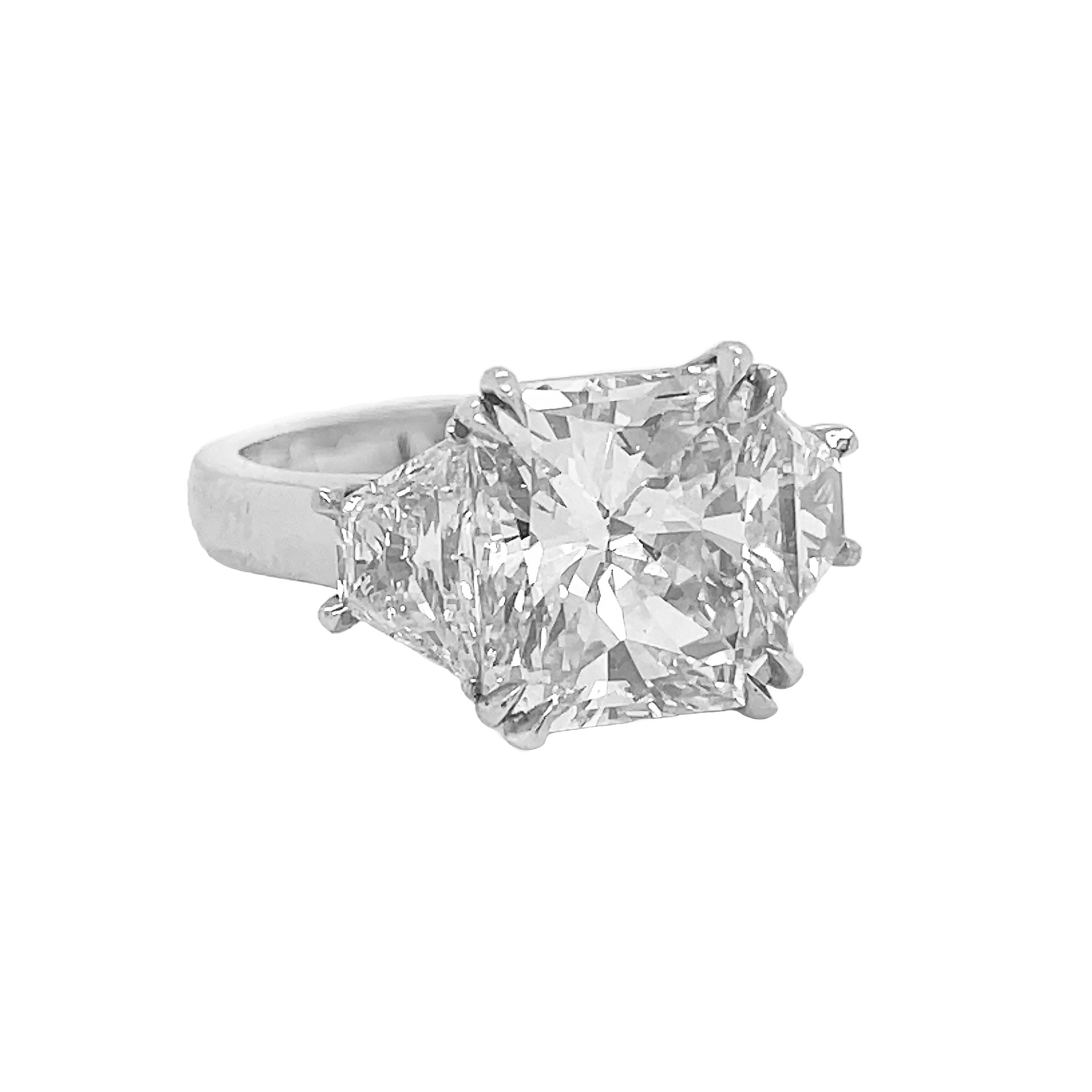 Platinum Diamond Radiant Cut Engagement Ring(Without Center Stone)