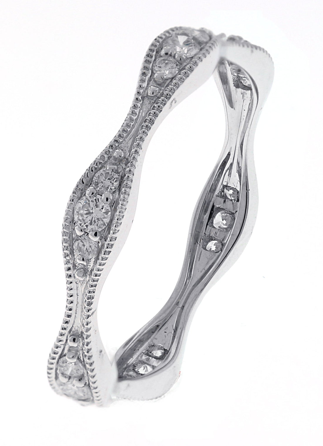 18kt White Gold Diamond Band