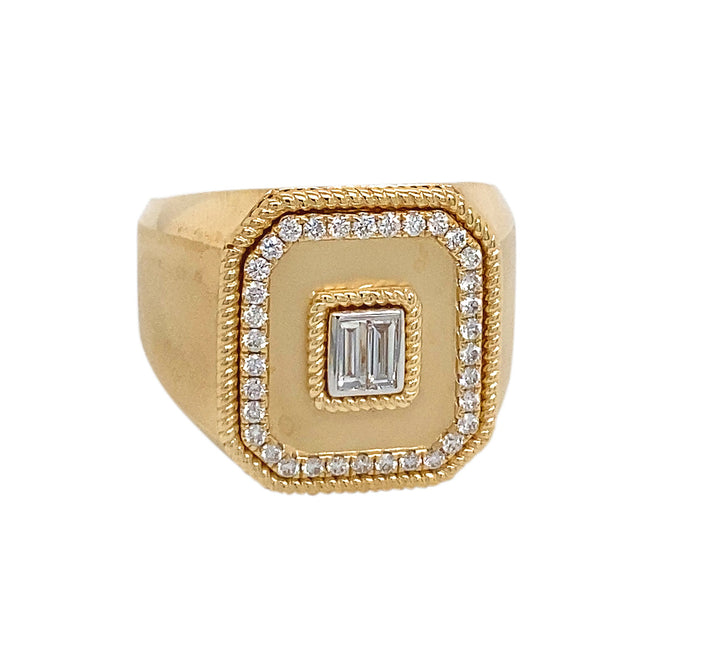18kt Yellow Gold Diamond Ring