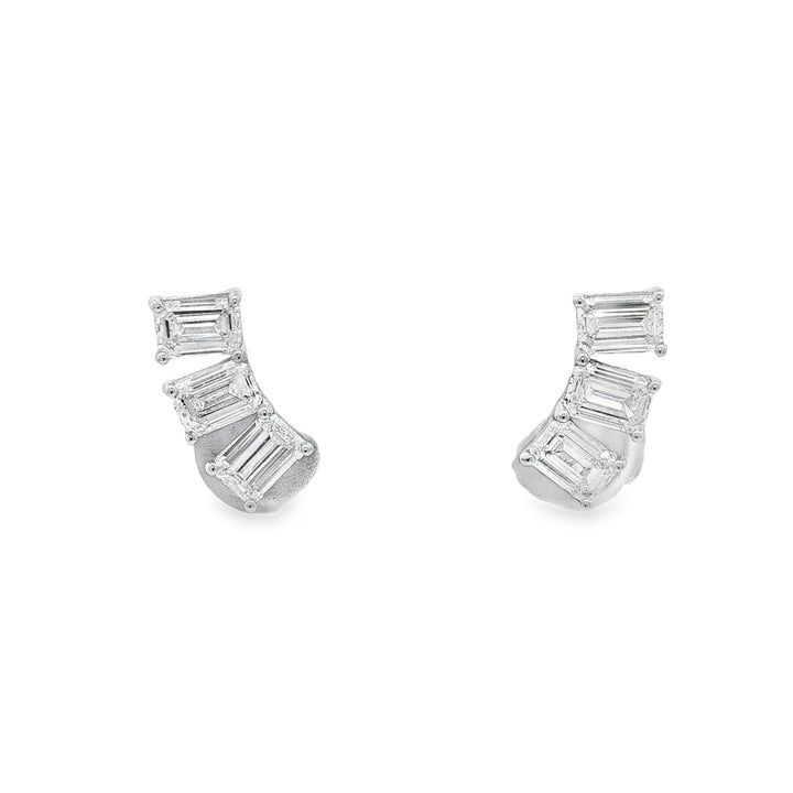 14kt White Gold Lab Diamond Earring