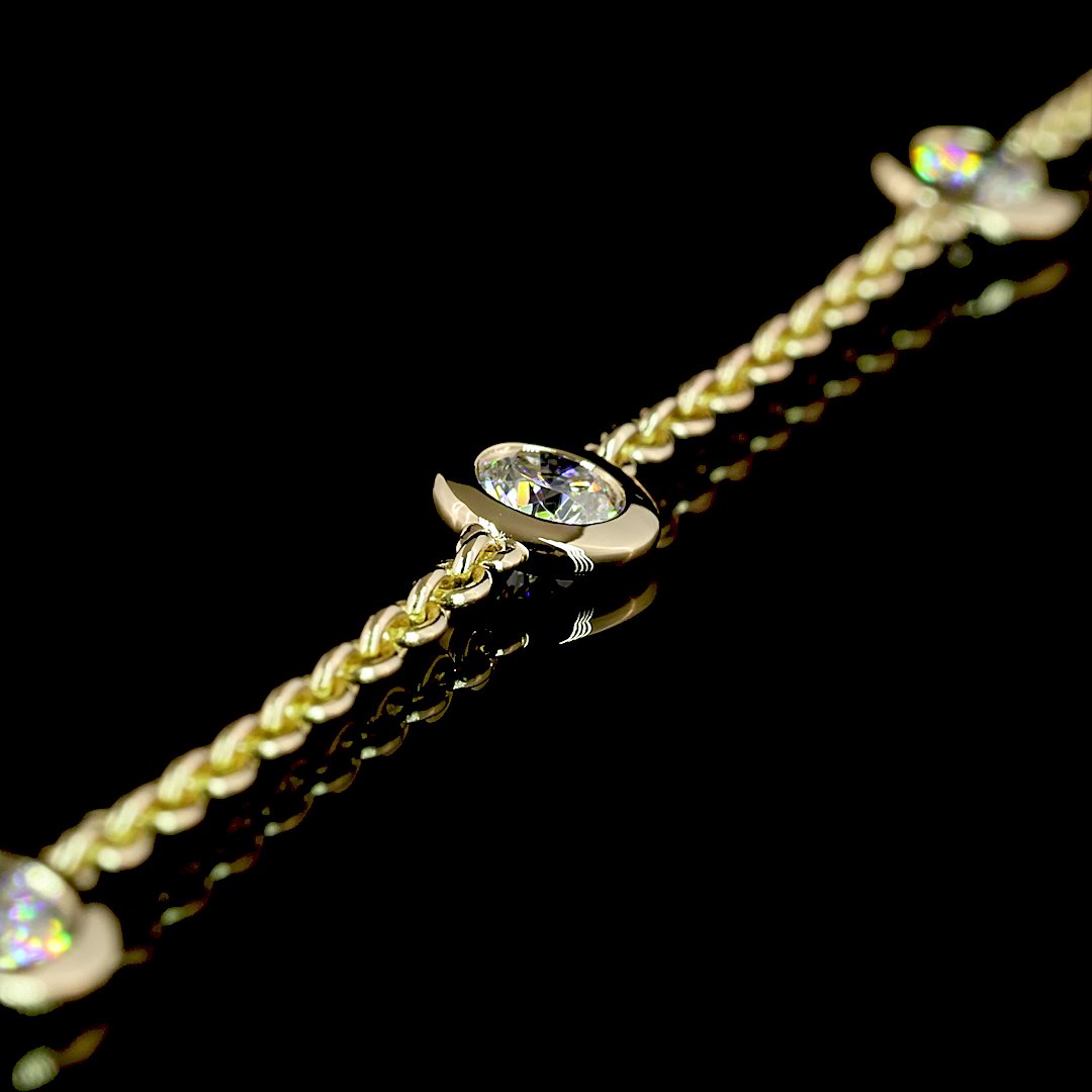 14kt Yellow Gold Lab Diamond Necklace