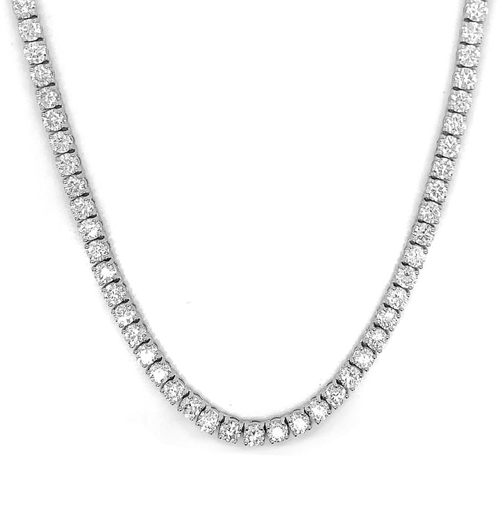 18kt White Gold Diamond Necklace