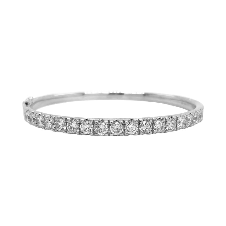 18kt White Gold Diamond Bangle