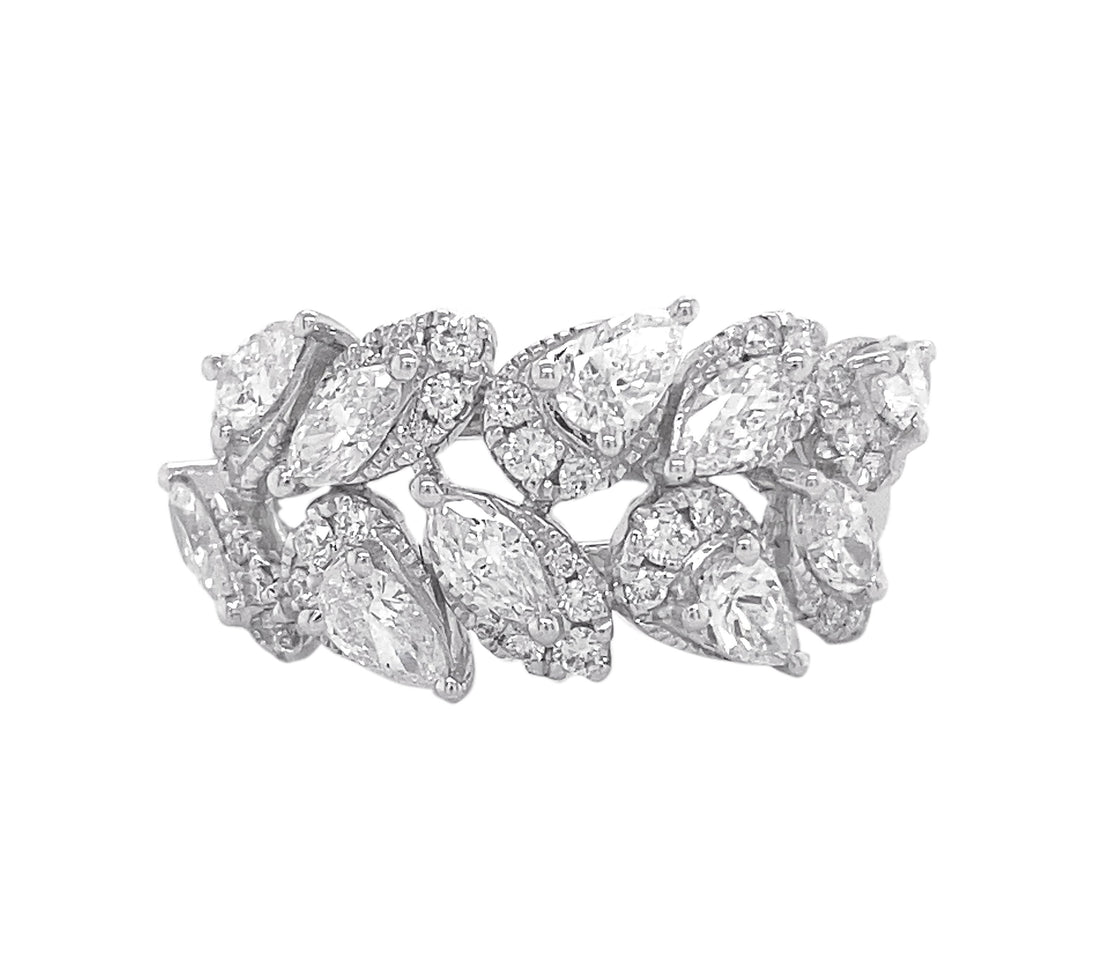 18kt White Gold Diamond Ring