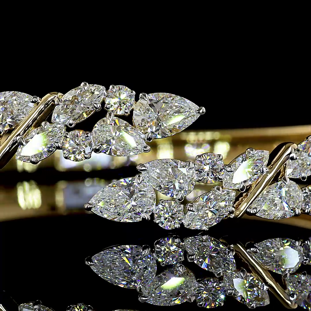 14kt Yellow Gold Lab Diamond Bangle