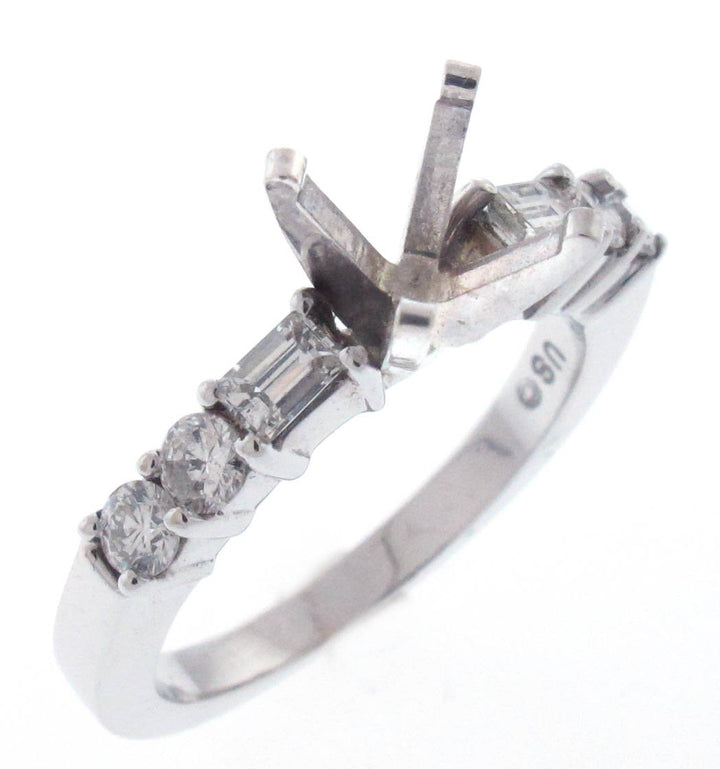 18kt White Gold Diamond Semi Mount