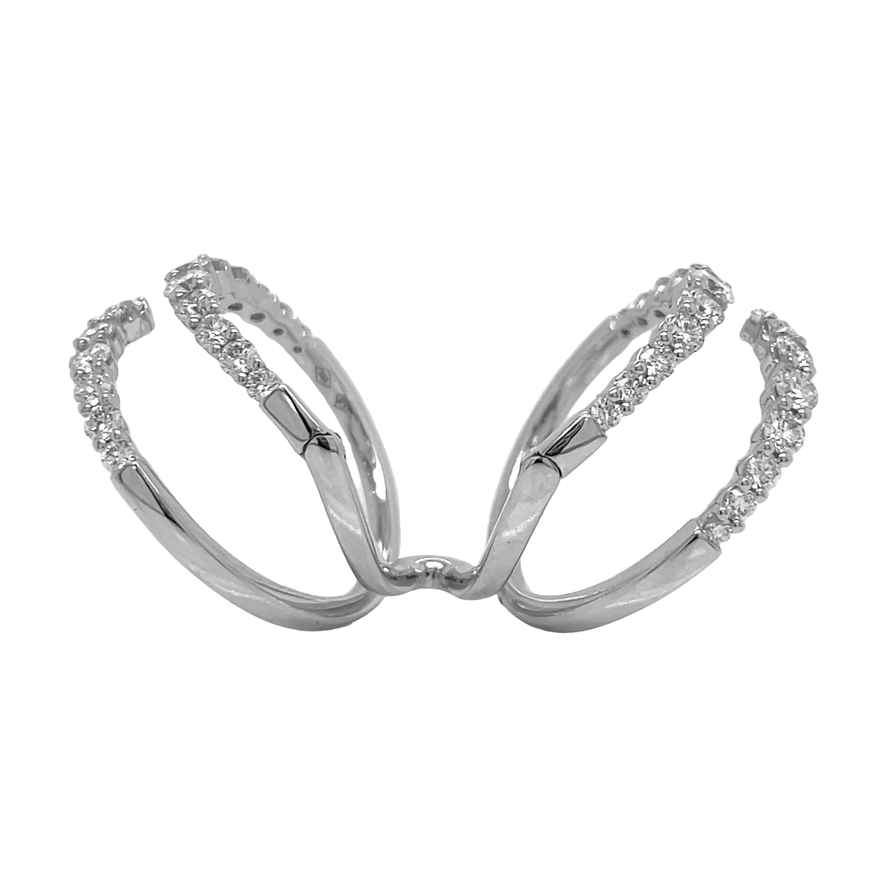18kt White Gold Diamond Ring