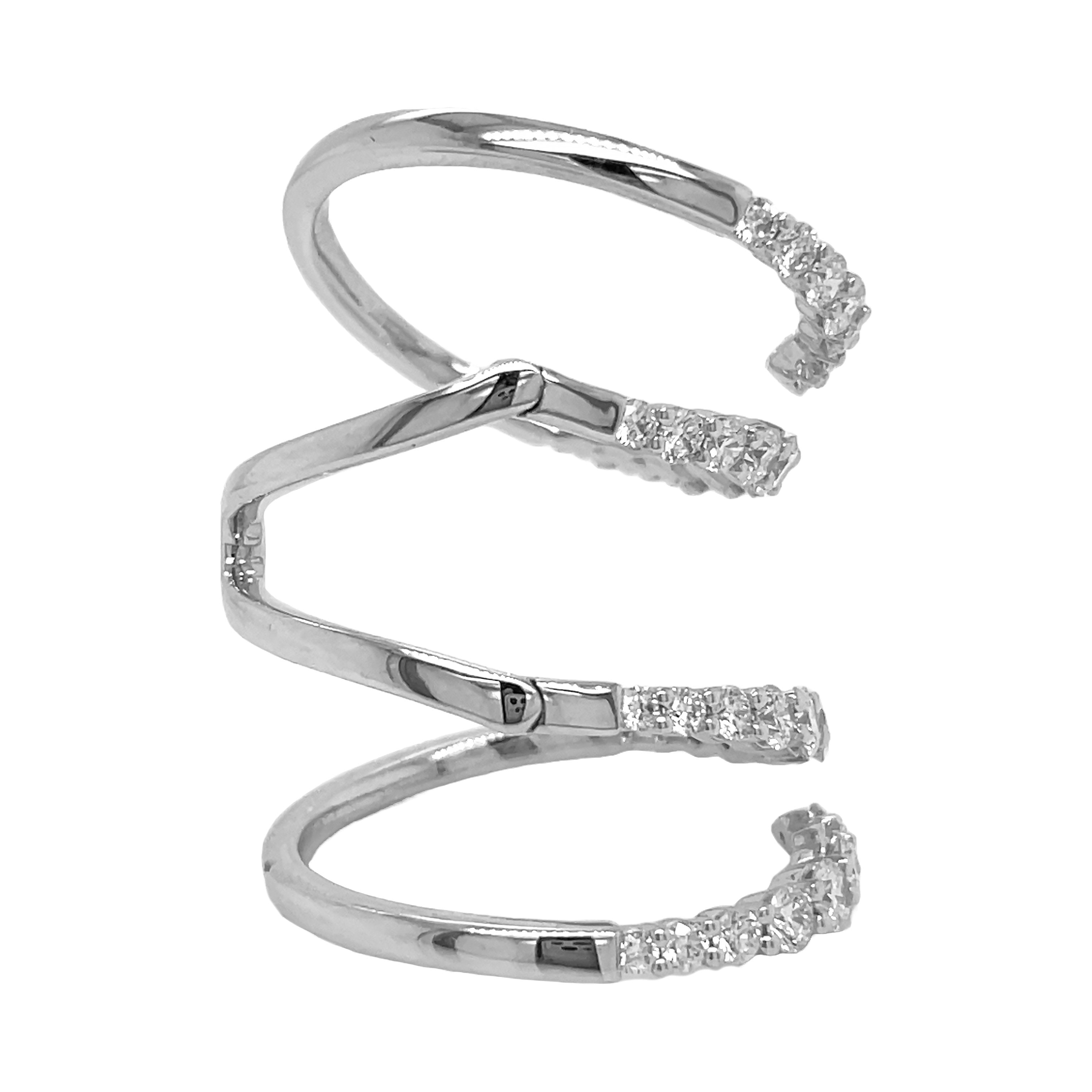 18kt White Gold Diamond Ring