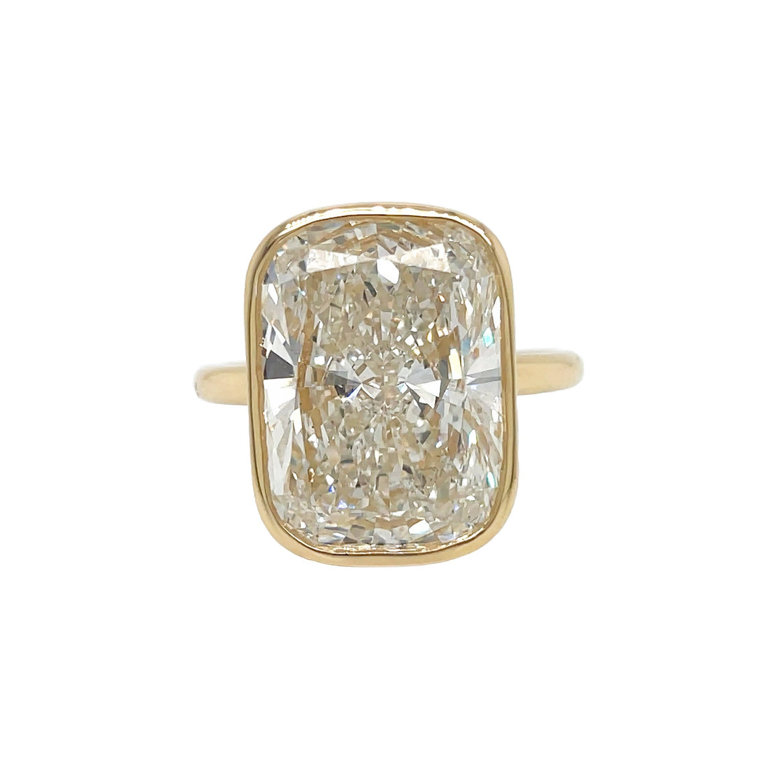 14kt Yellow Gold Lab Diamond Ring