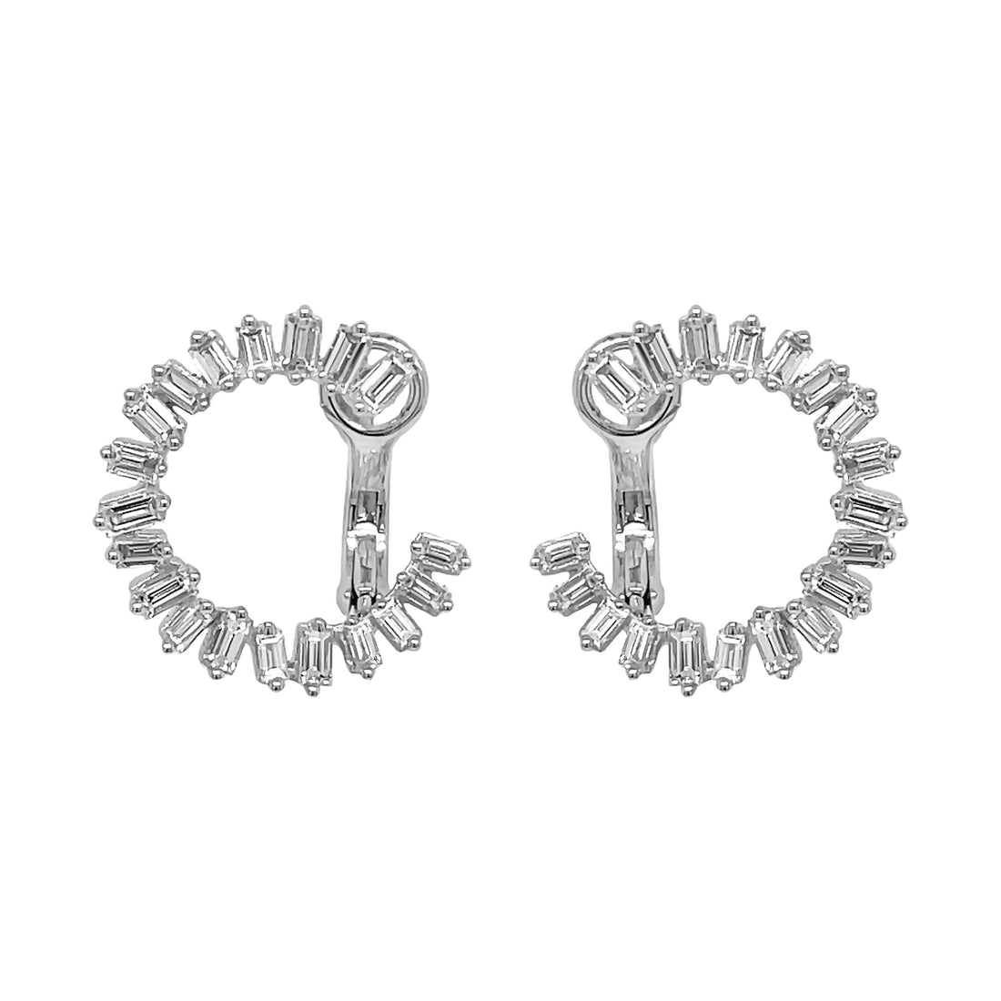 18kt White Gold Diamond Earrings