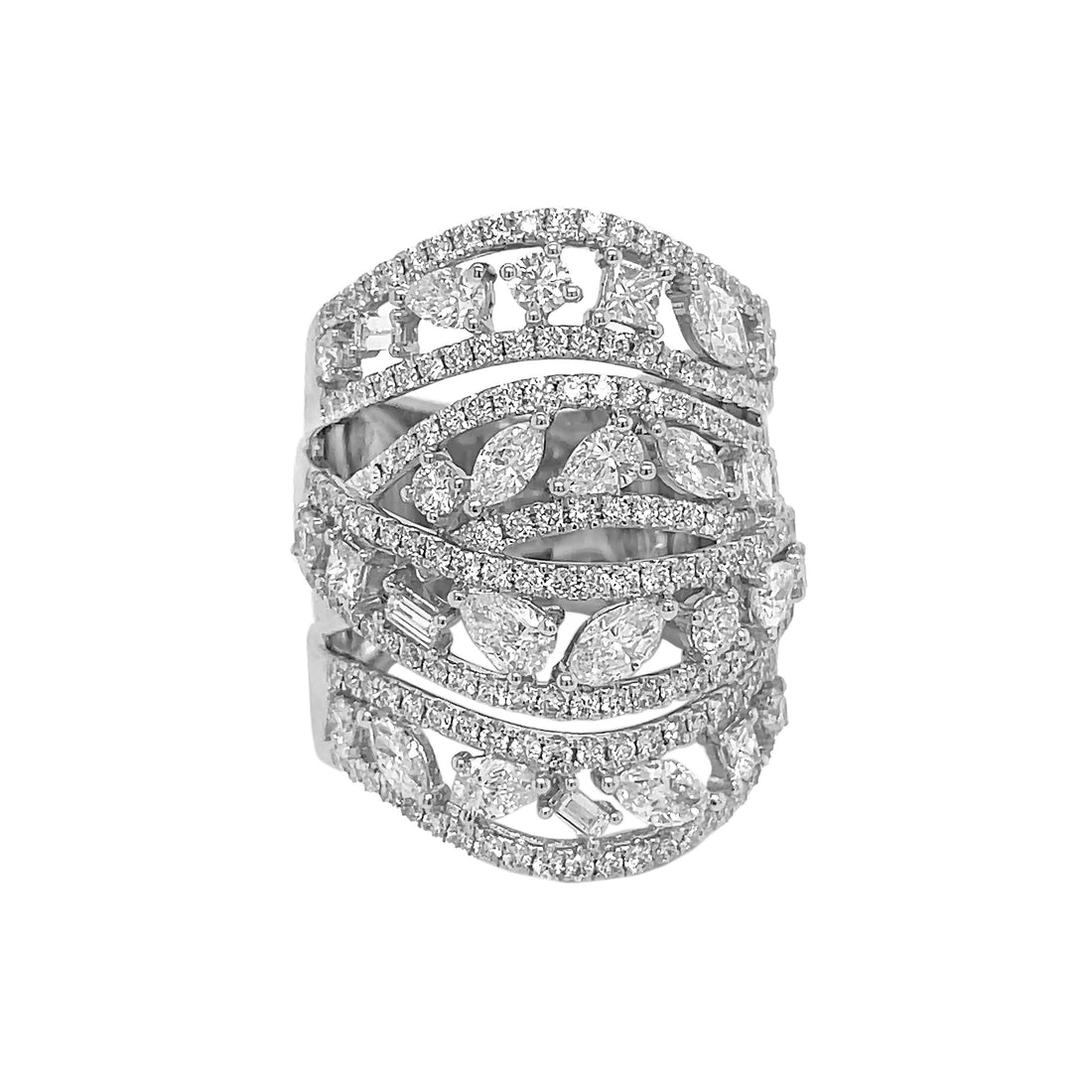 18kt White Gold Diamond Ring