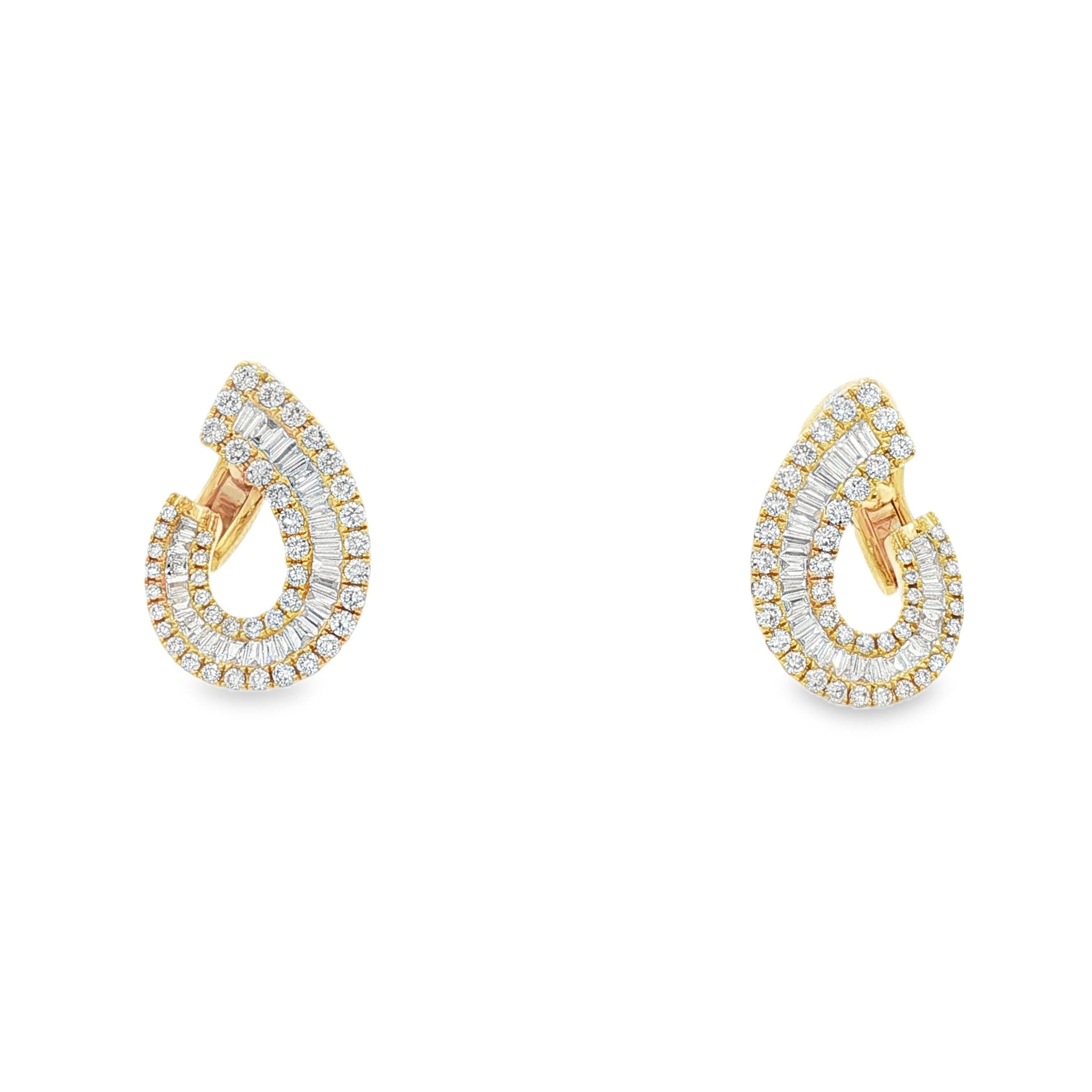 18kt Yellow Gold Diamond Earrings