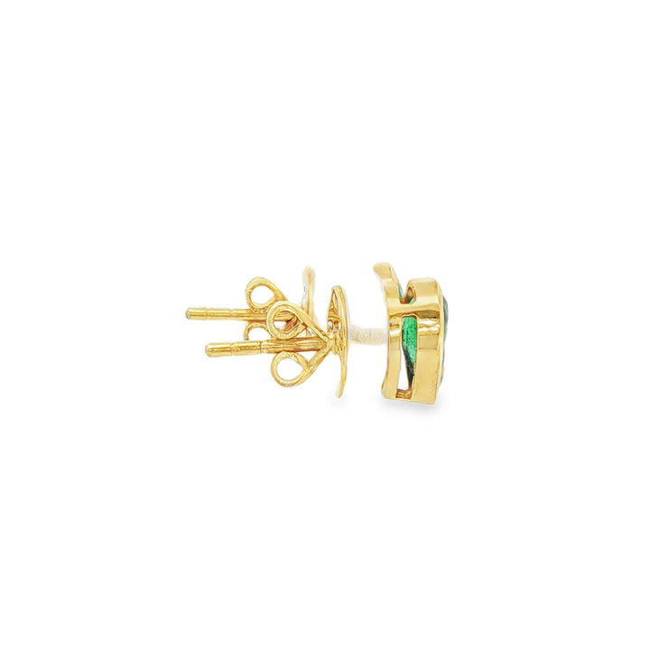 18kt Yellow Gold Green Emerald Earrings