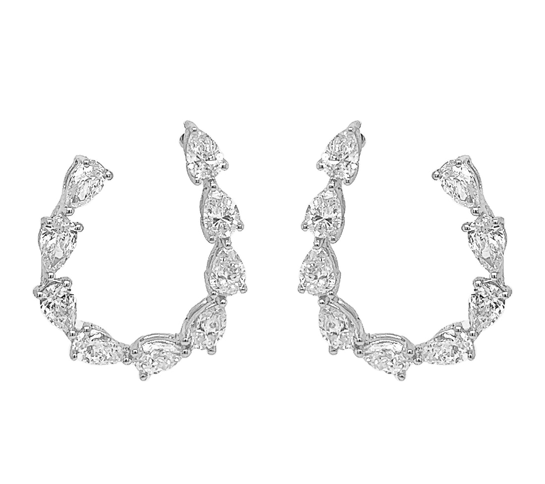 18kt White Gold Diamond Earrings