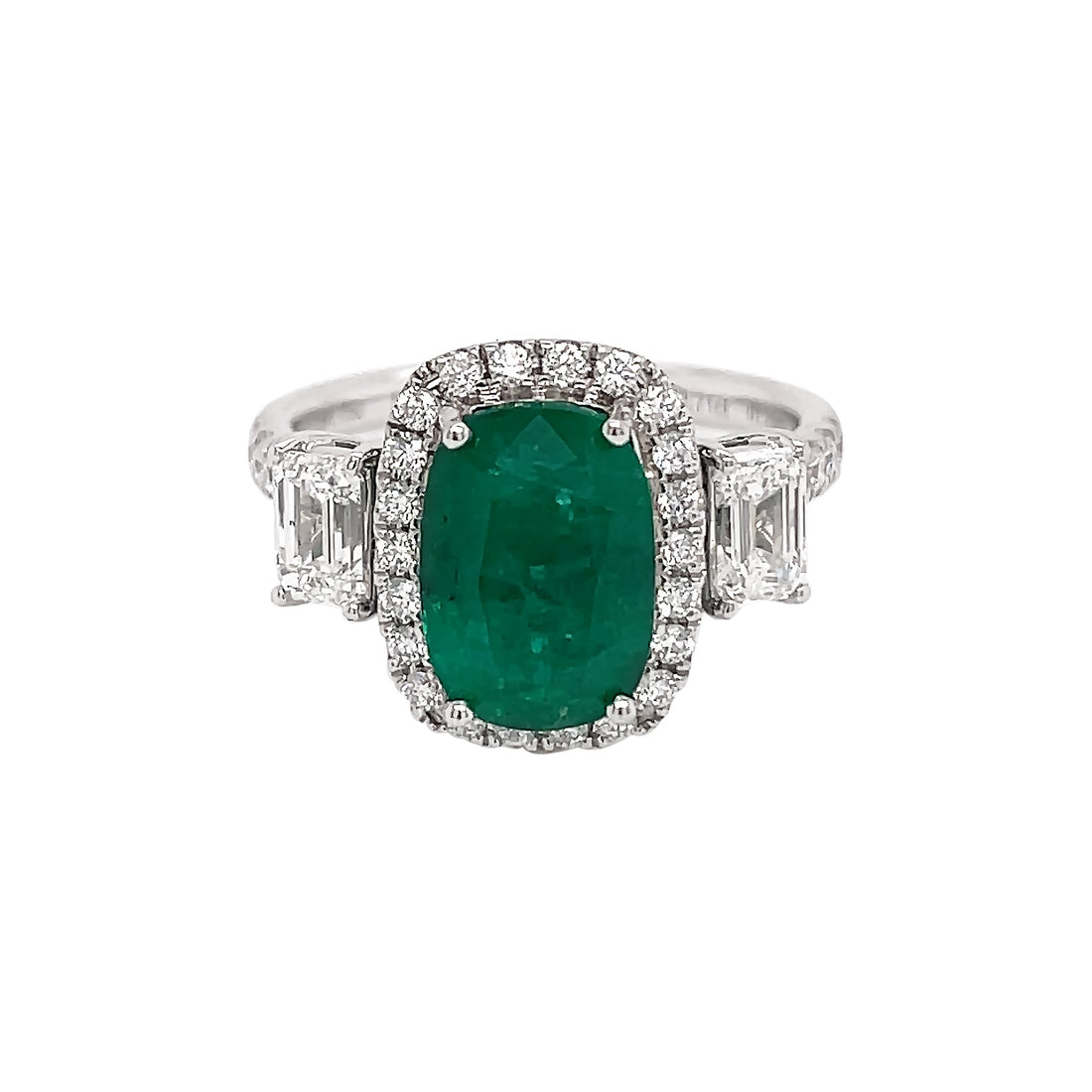 18kt White Gold Diamond and Emerald Ring
