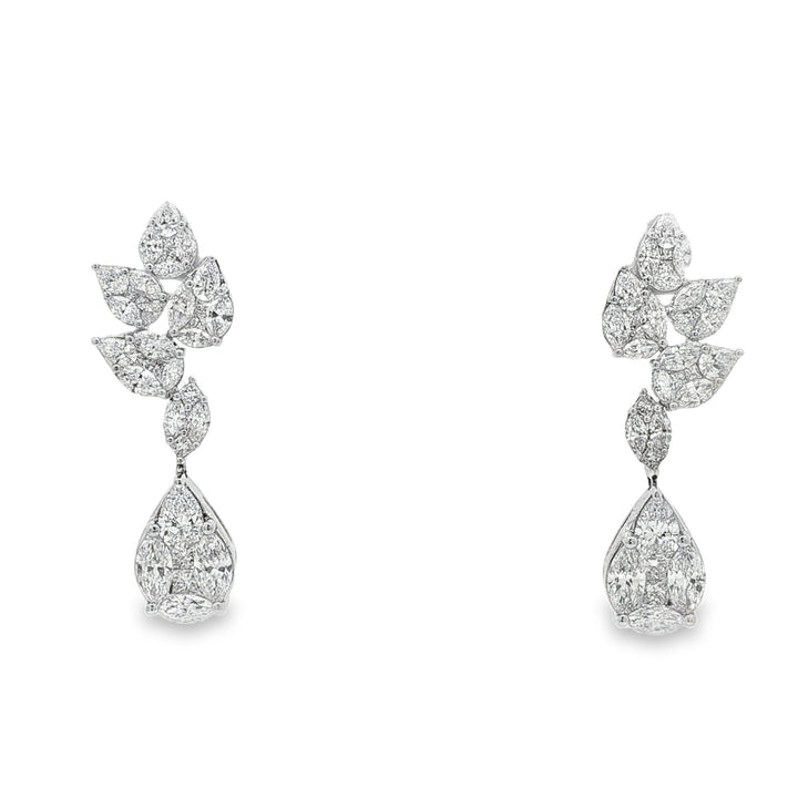 18kt White Gold Diamond Earring