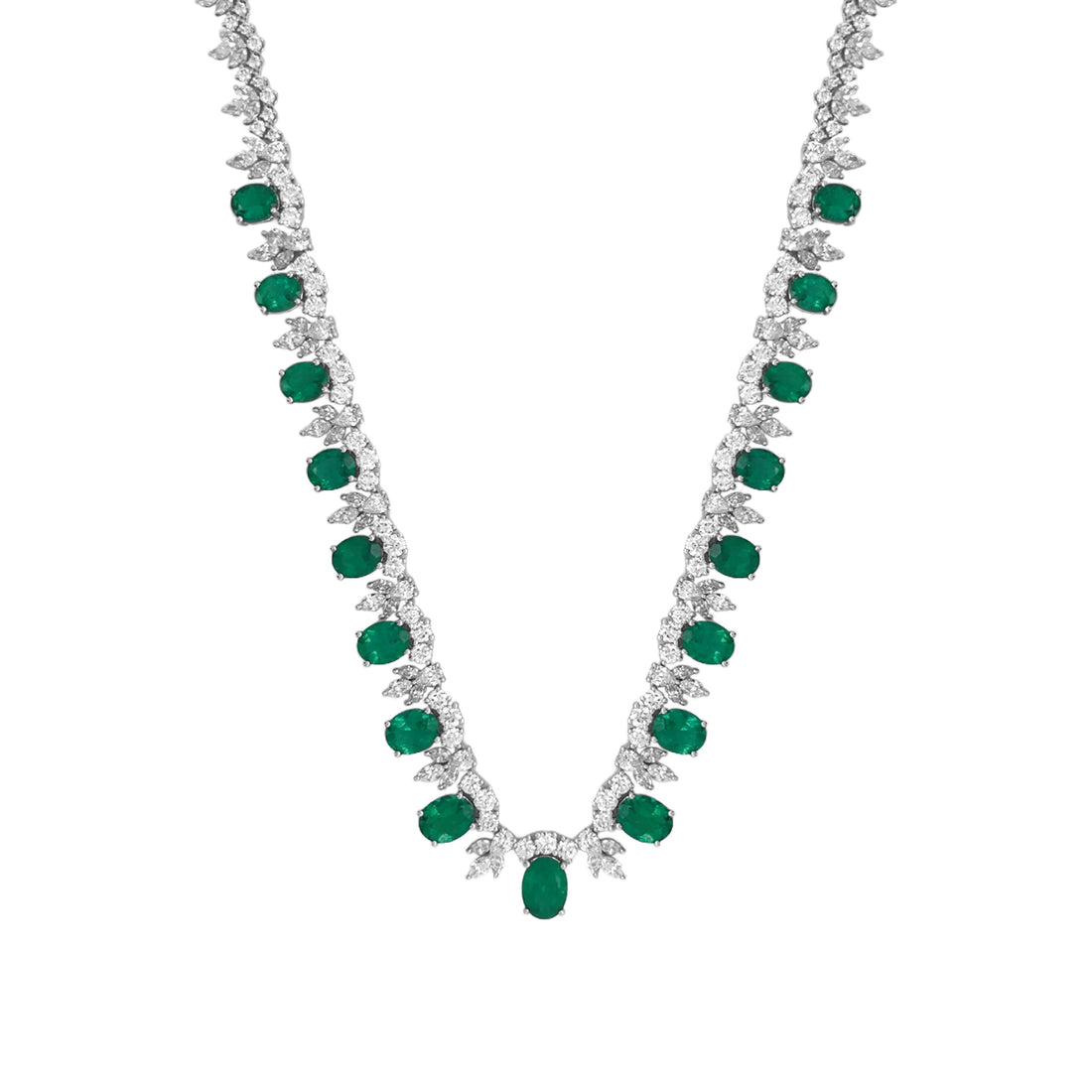 18kt White Gold Diamond and Green Emerald Necklace
