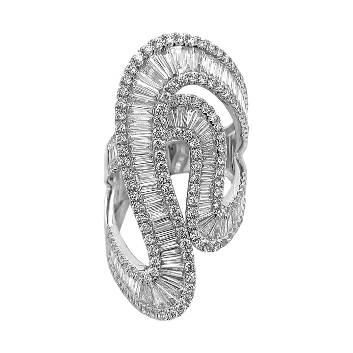 18kt White Gold Diamond Ring