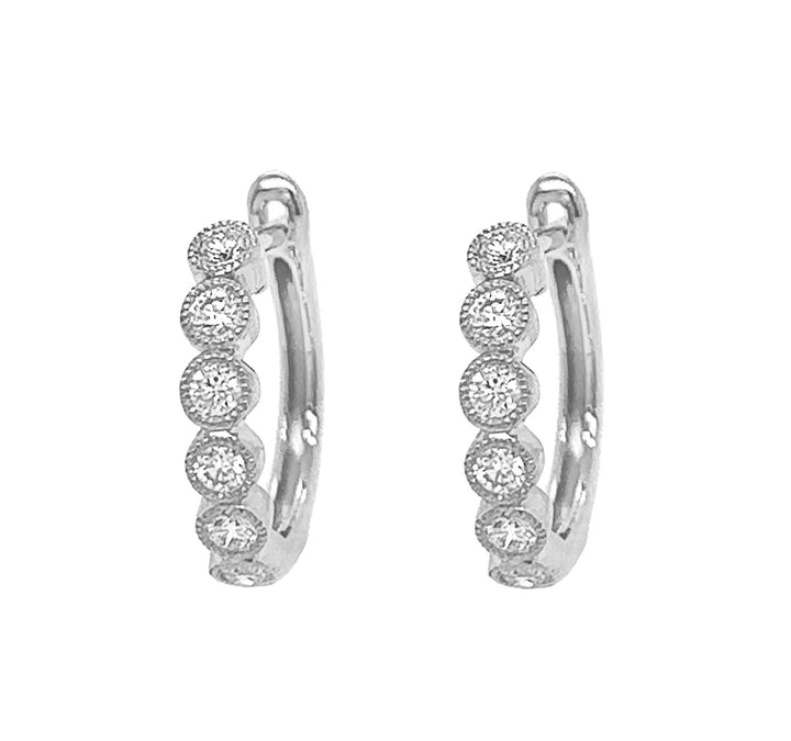 18kt White Gold Diamond Earrings