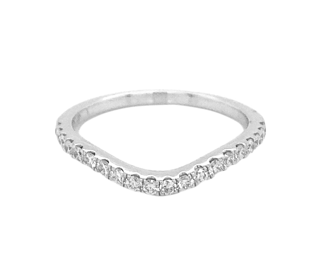 18kt White Gold Diamond Band